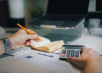 jakub zerdzicki LNnmSumlwO4 unsplash