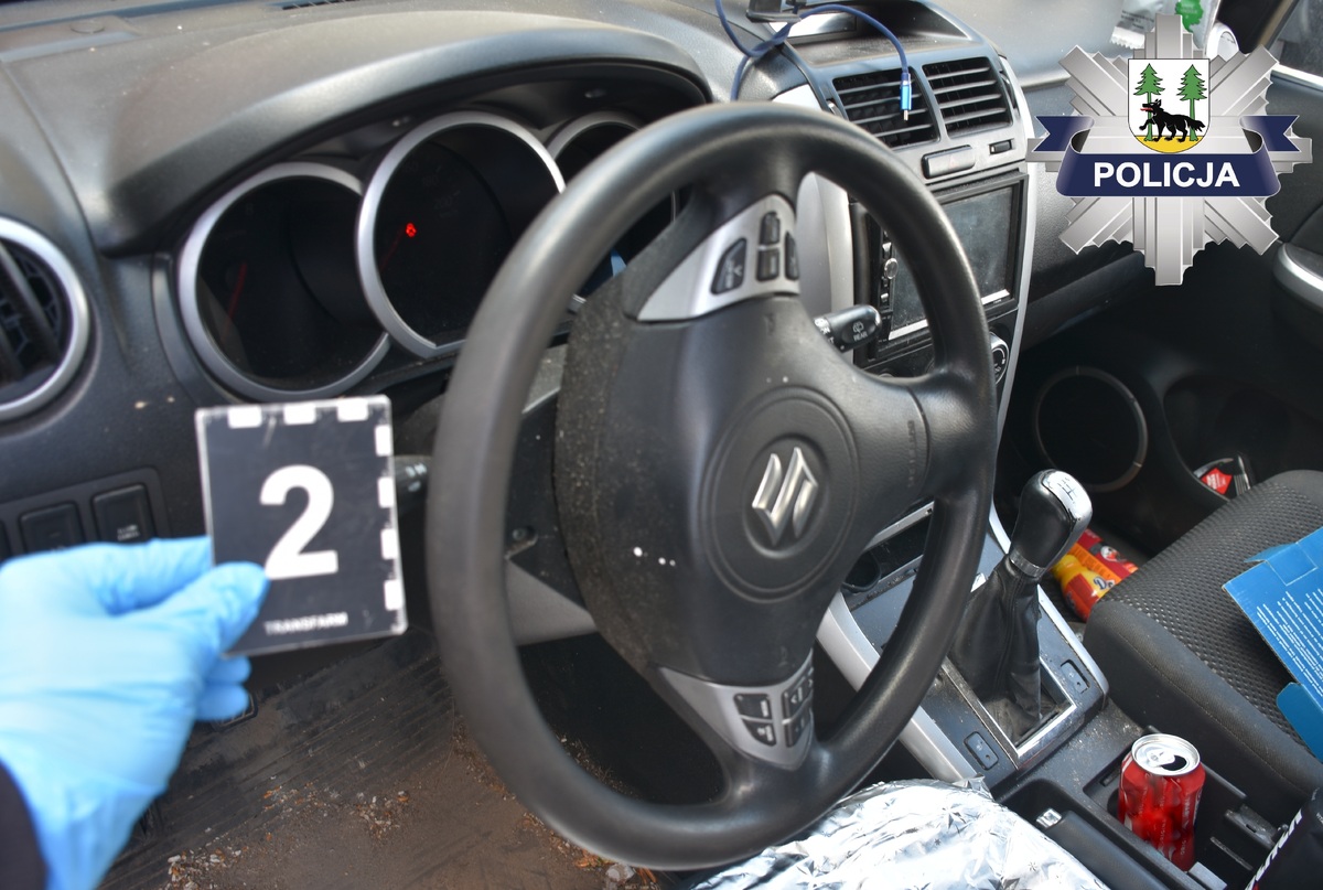 Najpierw groził pracownikowi ochrony w sklepie, a potem dokonał rozboju na znajomym 2 kpp pisz 1