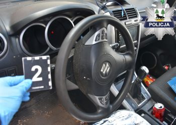 Najpierw groził pracownikowi ochrony w sklepie, a potem dokonał rozboju na znajomym 2 Fot. KPP Pisz