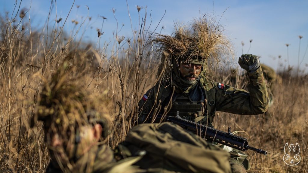 Kolejni ochotnicy przeszli pętlę taktyczną 8 petla