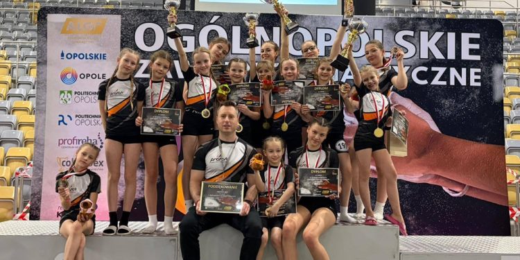 zdj. Fundacja Rozwoju Gimnastyki Proton z Ełku