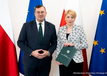 0403bd4a 9ced 4149 bc77 b2f8da427cef