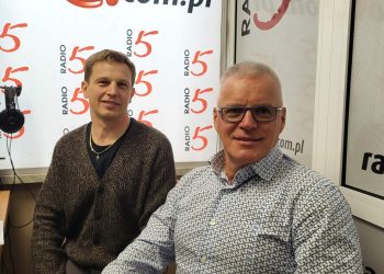 1095ff52 4870 4709 ad9a bfa86874c06b