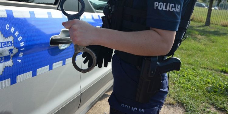 Kradł w sklepach na terenie miasta 1 KMP Suwałki