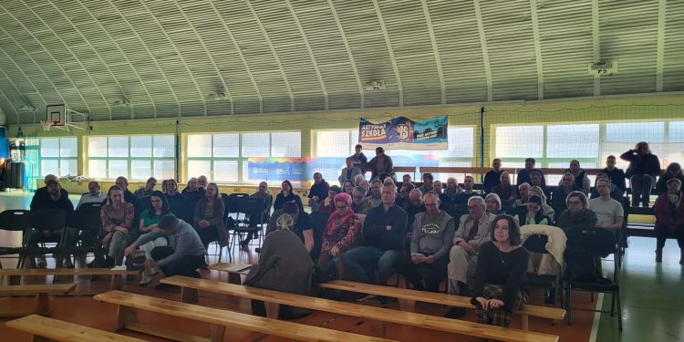 1a015aec 601c 4d5e 9f32 1ebbb5ecfe1b