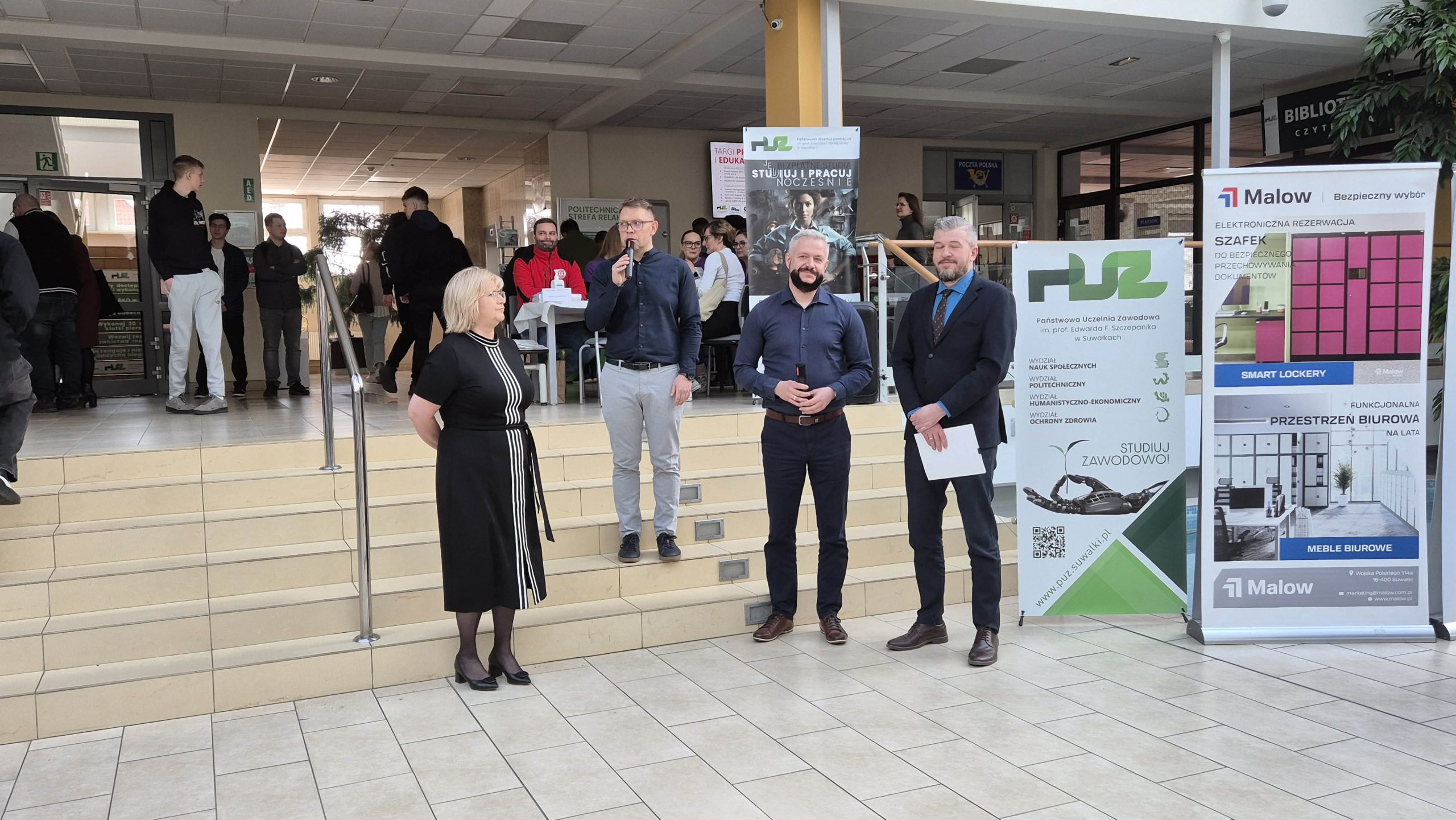 Ponad 30 wystawców na targach pracy w Suwałkach 2 49cbb769 eb5d 4ac7 8408 60cee5a74ec9 1 scaled