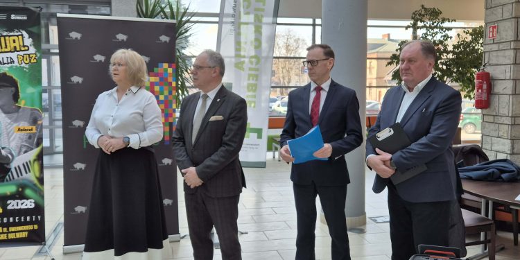 8d748f92 5aa4 42d7 b920 737d2b7dc0ce