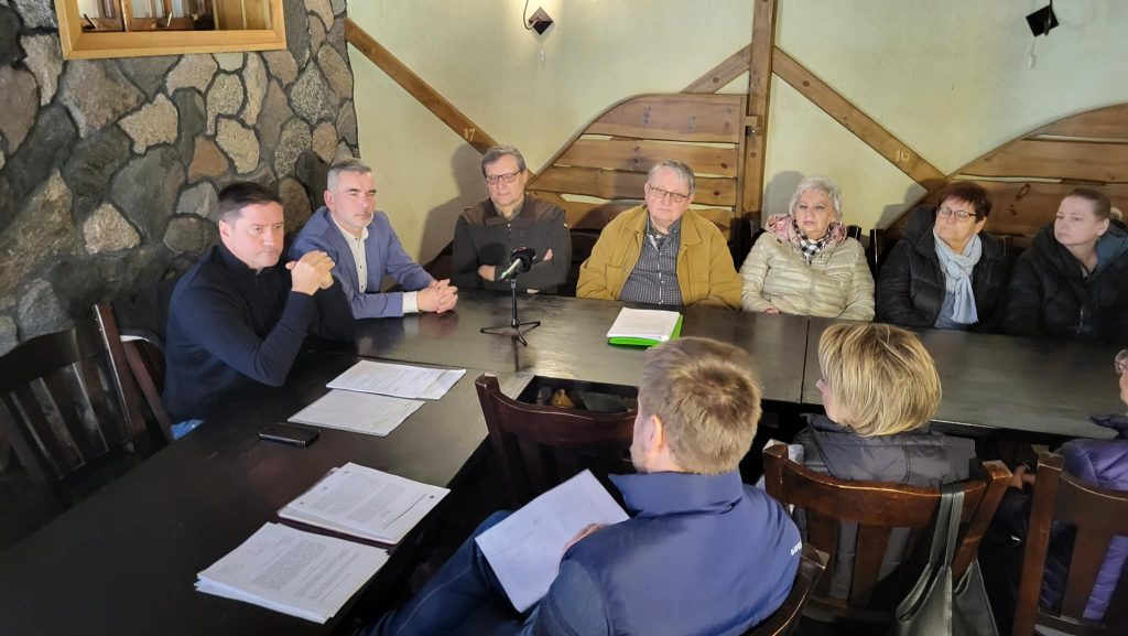 9fb926fc bc1e 4f5f b4c0 d0e75015efec