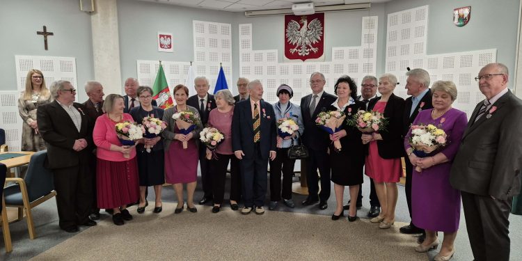 af5033b7 cc19 41dc 8d9c 3503bac5d0df