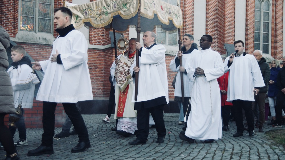 Zmartwychwstanie to fundament. Wielkanocne uroczystości w Ełku 5 rezurekcjaelk2026 4