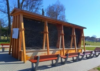 Mini tężnia na suwalskich bulwarach przygotowywana do sezonu 2 źródło: ZDiZ