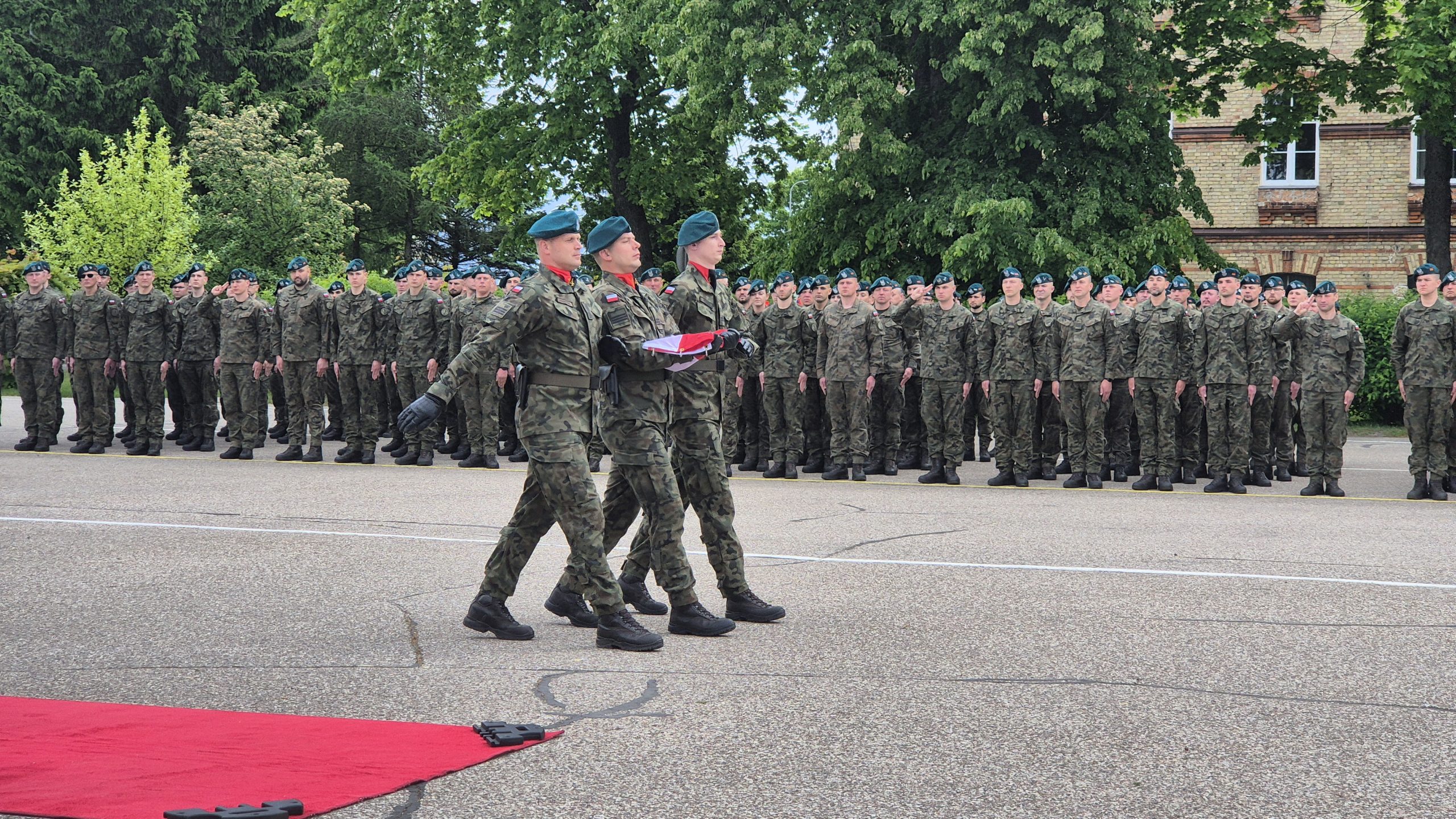 Pułkownik Saturnin Skindzier objął dowództwo nad 14. Suwalskim Pułkiem Przeciwpancernym 6 20260529 100259 scaled