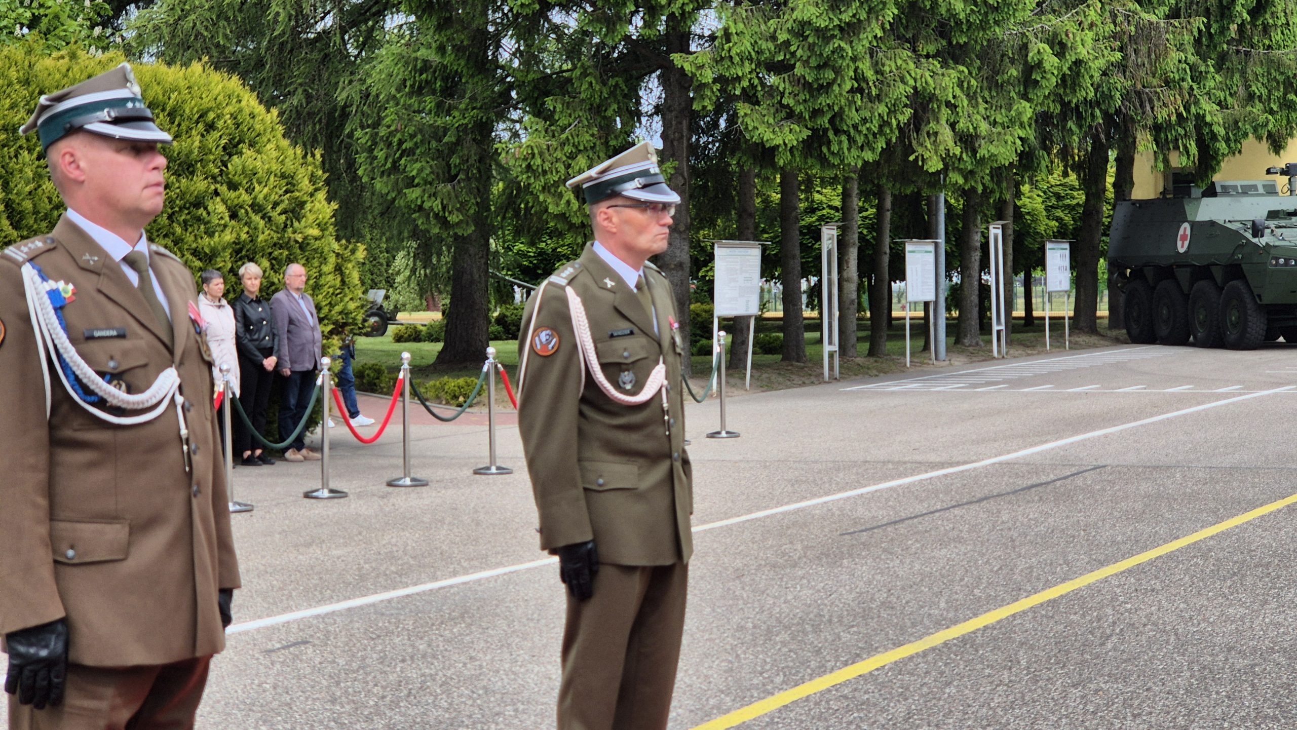 Pułkownik Saturnin Skindzier objął dowództwo nad 14. Suwalskim Pułkiem Przeciwpancernym 19 20260529 101955 scaled