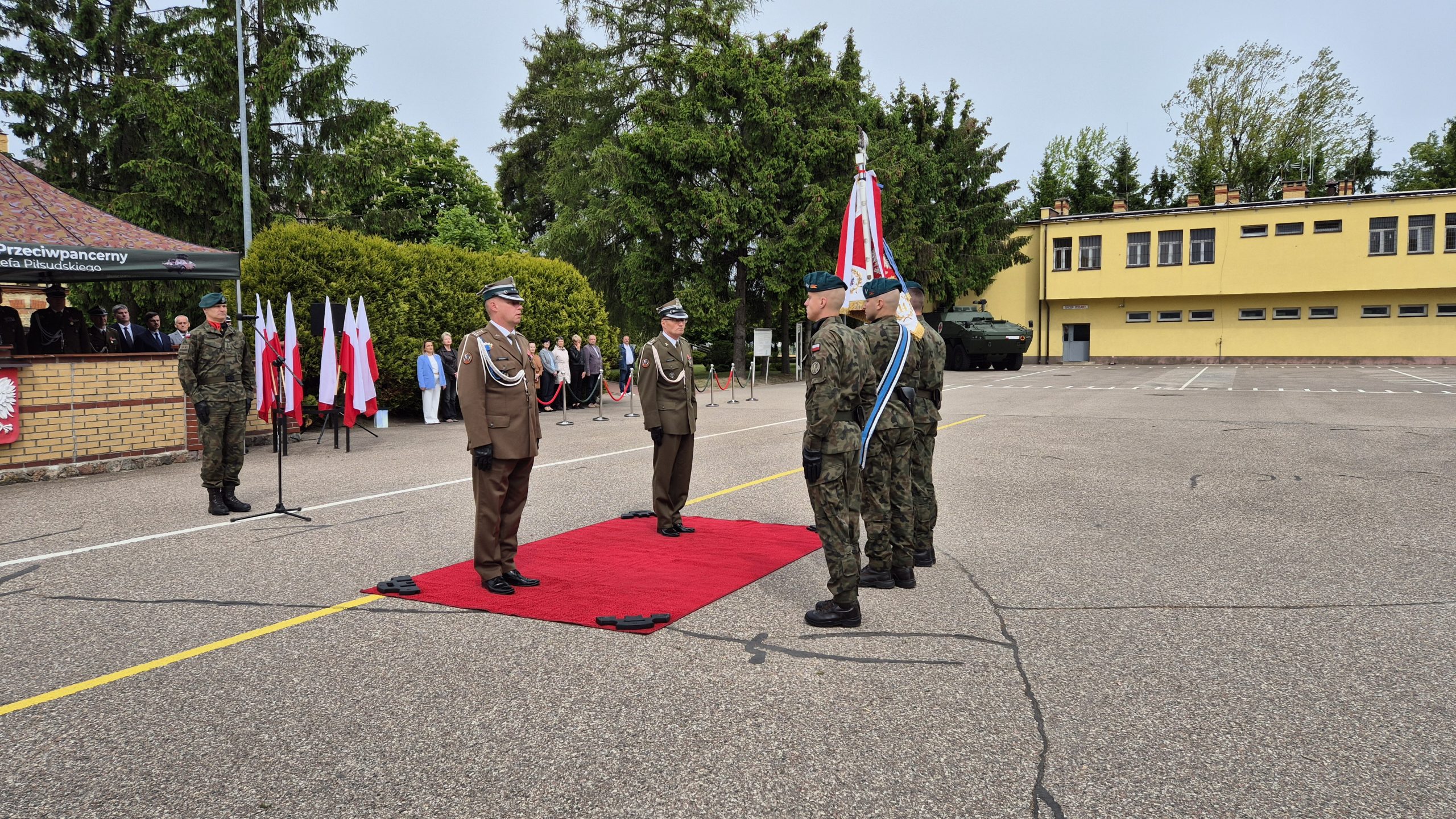 Pułkownik Saturnin Skindzier objął dowództwo nad 14. Suwalskim Pułkiem Przeciwpancernym 22 20260529 102011 scaled