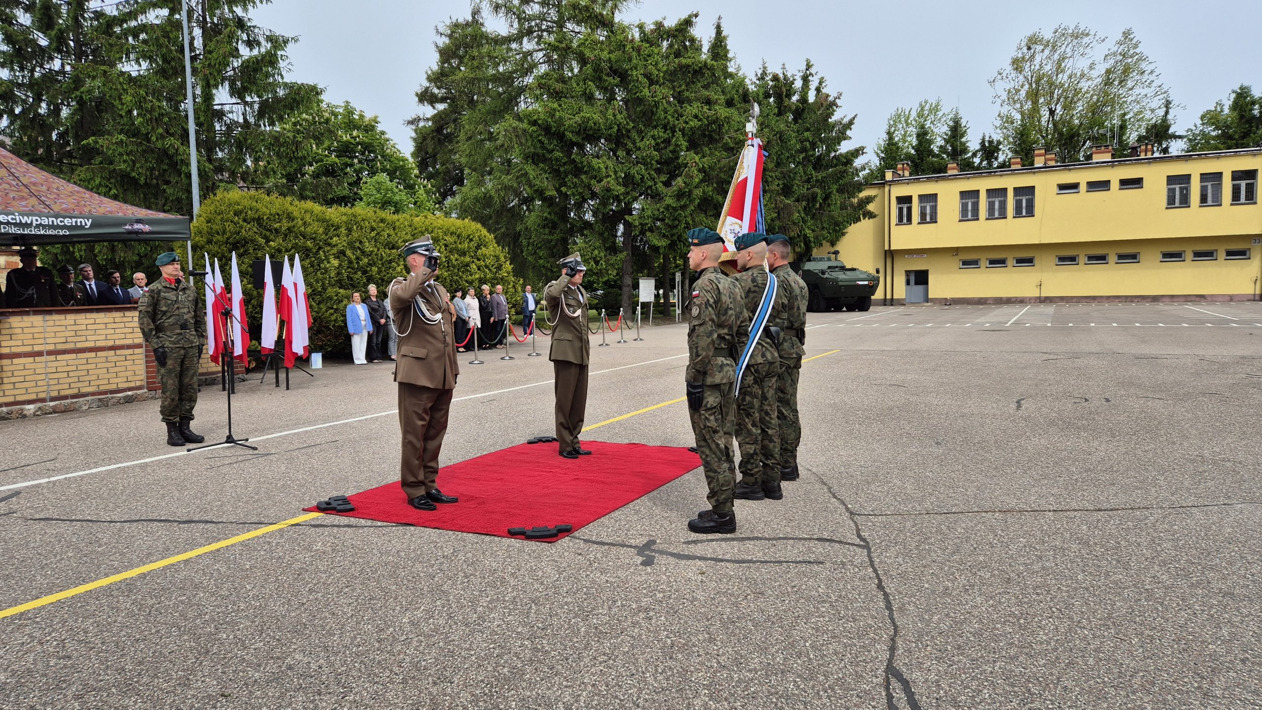 Pułkownik Saturnin Skindzier objął dowództwo nad 14. Suwalskim Pułkiem Przeciwpancernym 23 20260529 102013 scaled