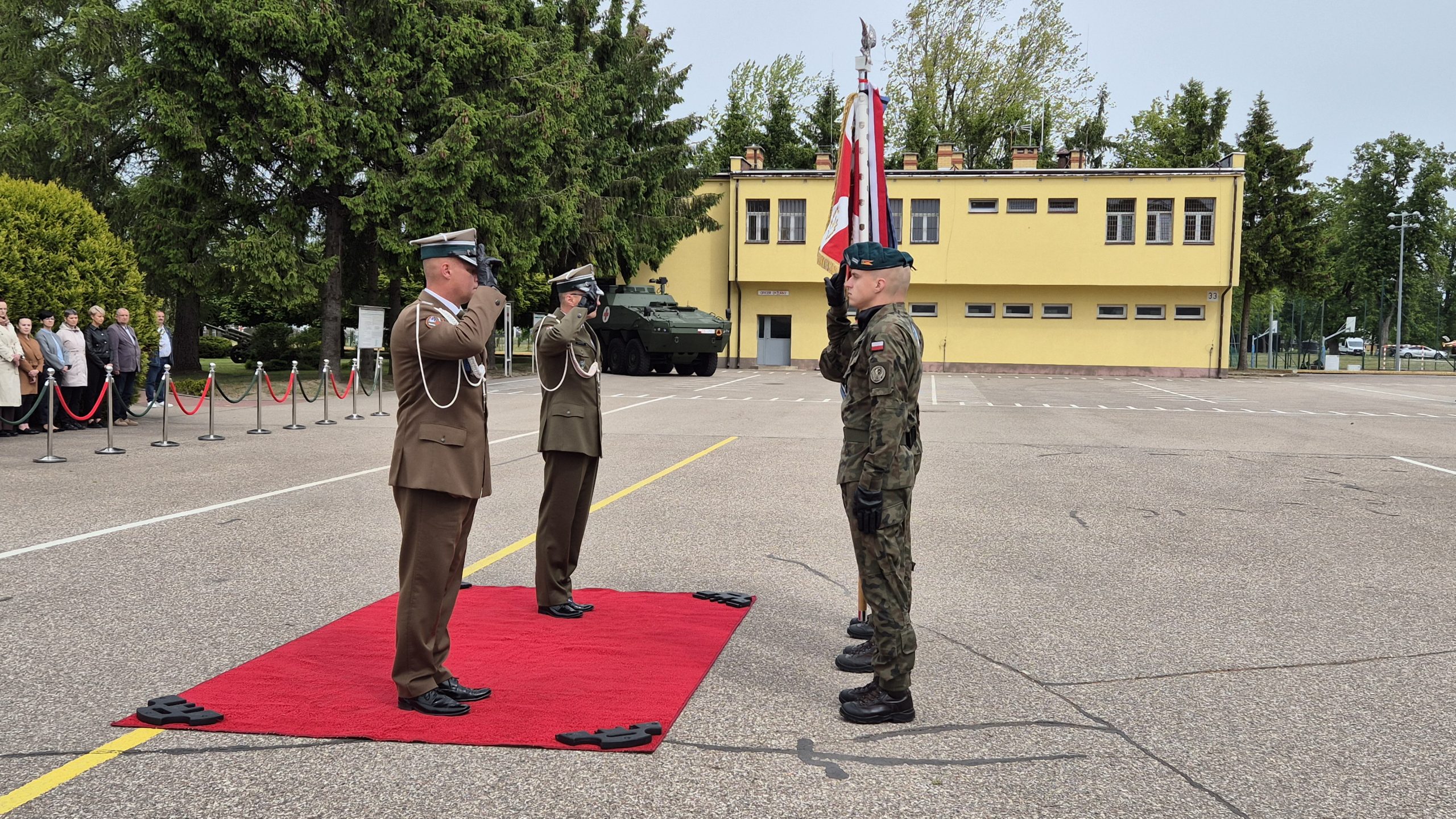 Pułkownik Saturnin Skindzier objął dowództwo nad 14. Suwalskim Pułkiem Przeciwpancernym 34 20260529 102048 scaled
