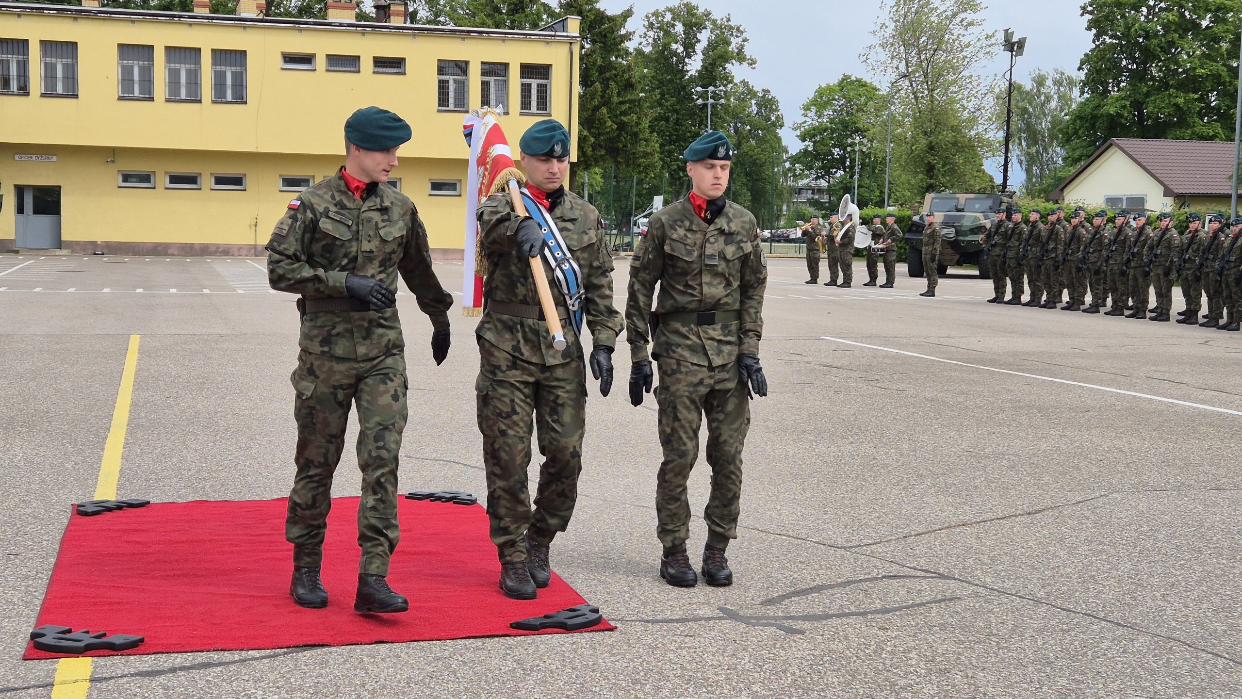 Pułkownik Saturnin Skindzier objął dowództwo nad 14. Suwalskim Pułkiem Przeciwpancernym 36 20260529 1021290 scaled