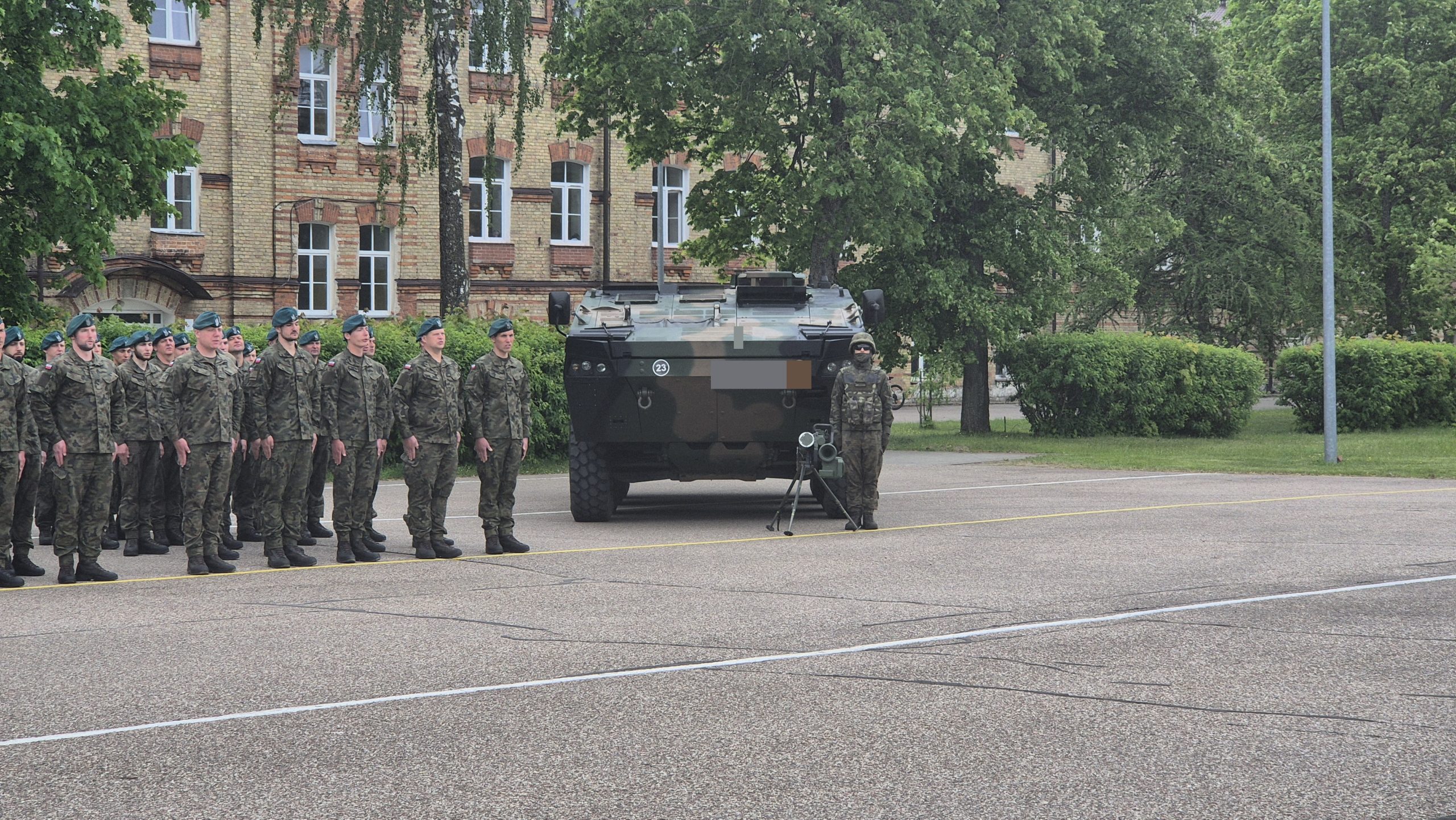 Pułkownik Saturnin Skindzier objął dowództwo nad 14. Suwalskim Pułkiem Przeciwpancernym 91 20260529 103819 scaled