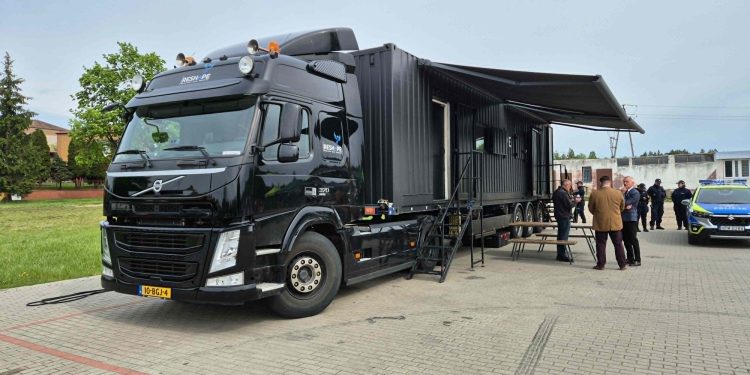 Escape Truck w Sejnach 1 4f3ea124 7c36 4201 bdf4 2e3fb050e70d