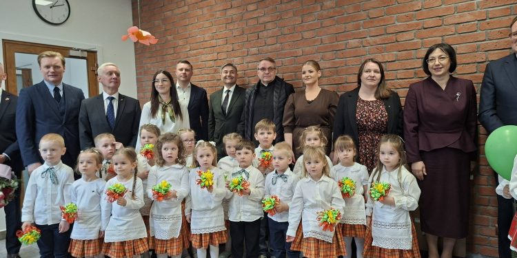 foto: Suvalkų lietuvių "Vienybės" mokykla ir vaikų darželis
