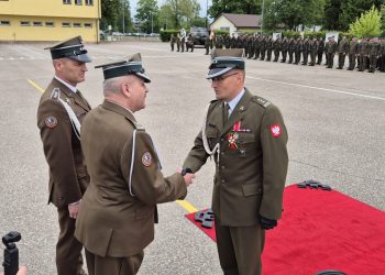 Pułkownik Saturnin Skindzier objął dowództwo nad 14. Suwalskim Pułkiem Przeciwpancernym 11 Fot. Radio 5