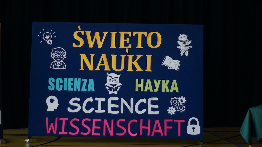Uczniowskie szranki w Święto Nauki 17 wissenschaft 16