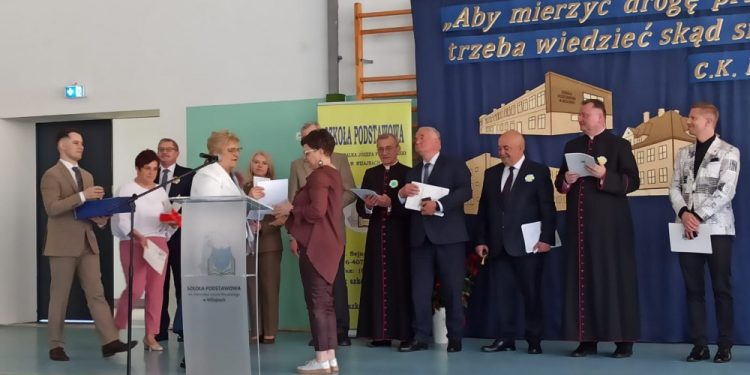 Sentymentalnie w Wiżajnach 1 Źródło Świetlica Gminna w Wiżajnach