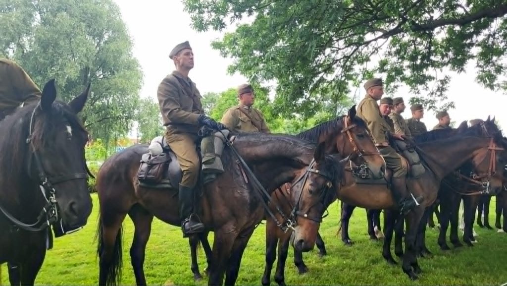 Rozpoczął się XXV, jubileuszowy, Piknik Kawaleryjski 9 1