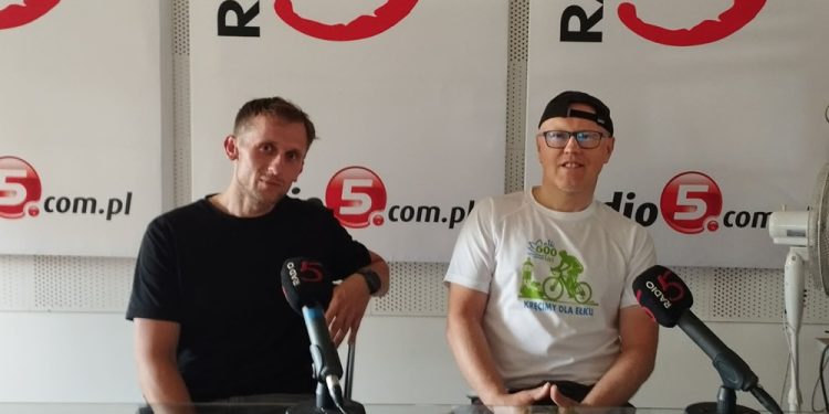 Chcą przejechać 1200 kilometrów rowerami 1 1200 na str