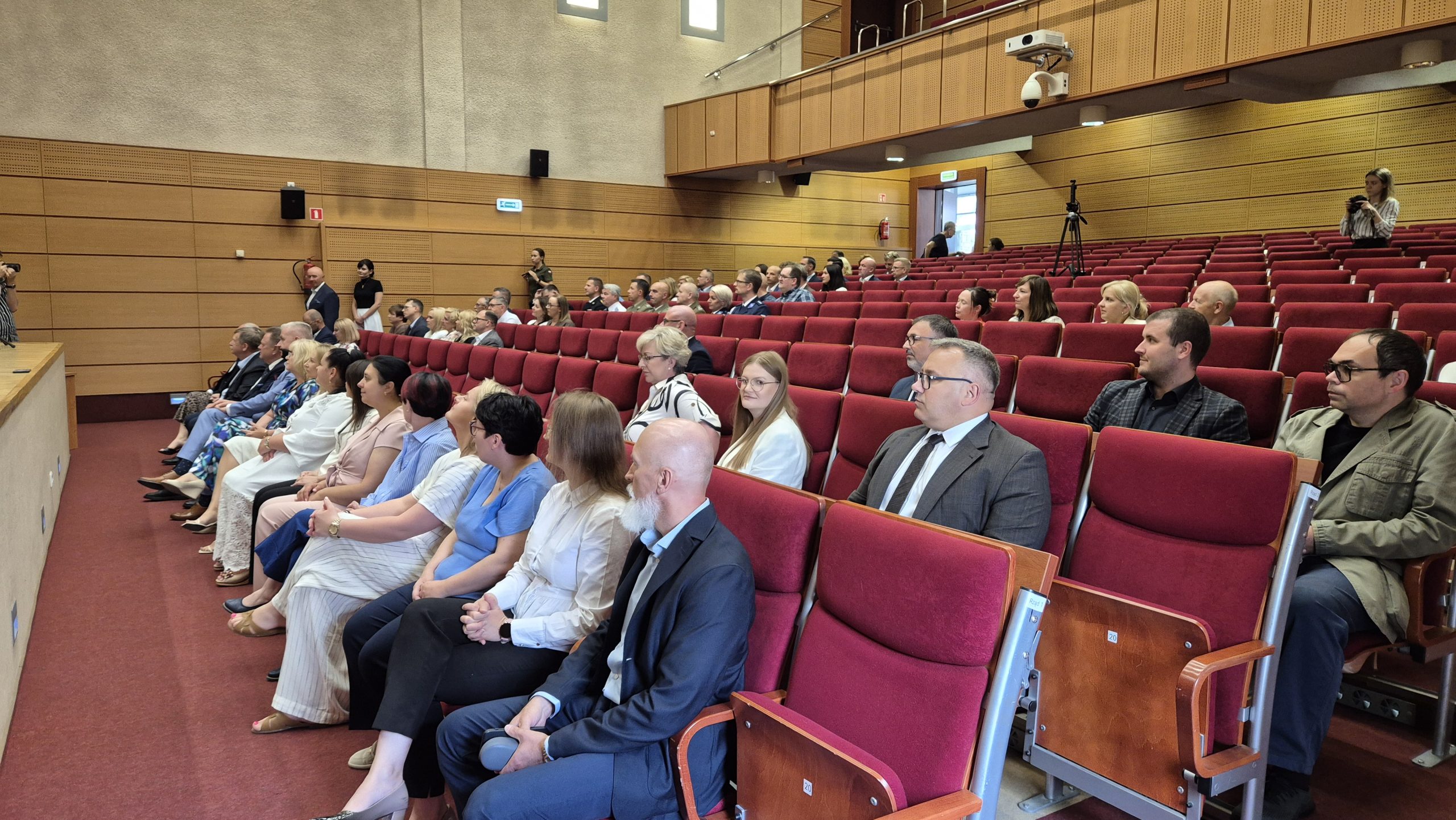 Medale dla przyjaciół suwalskiej uczelni 13 20260624 113308 scaled