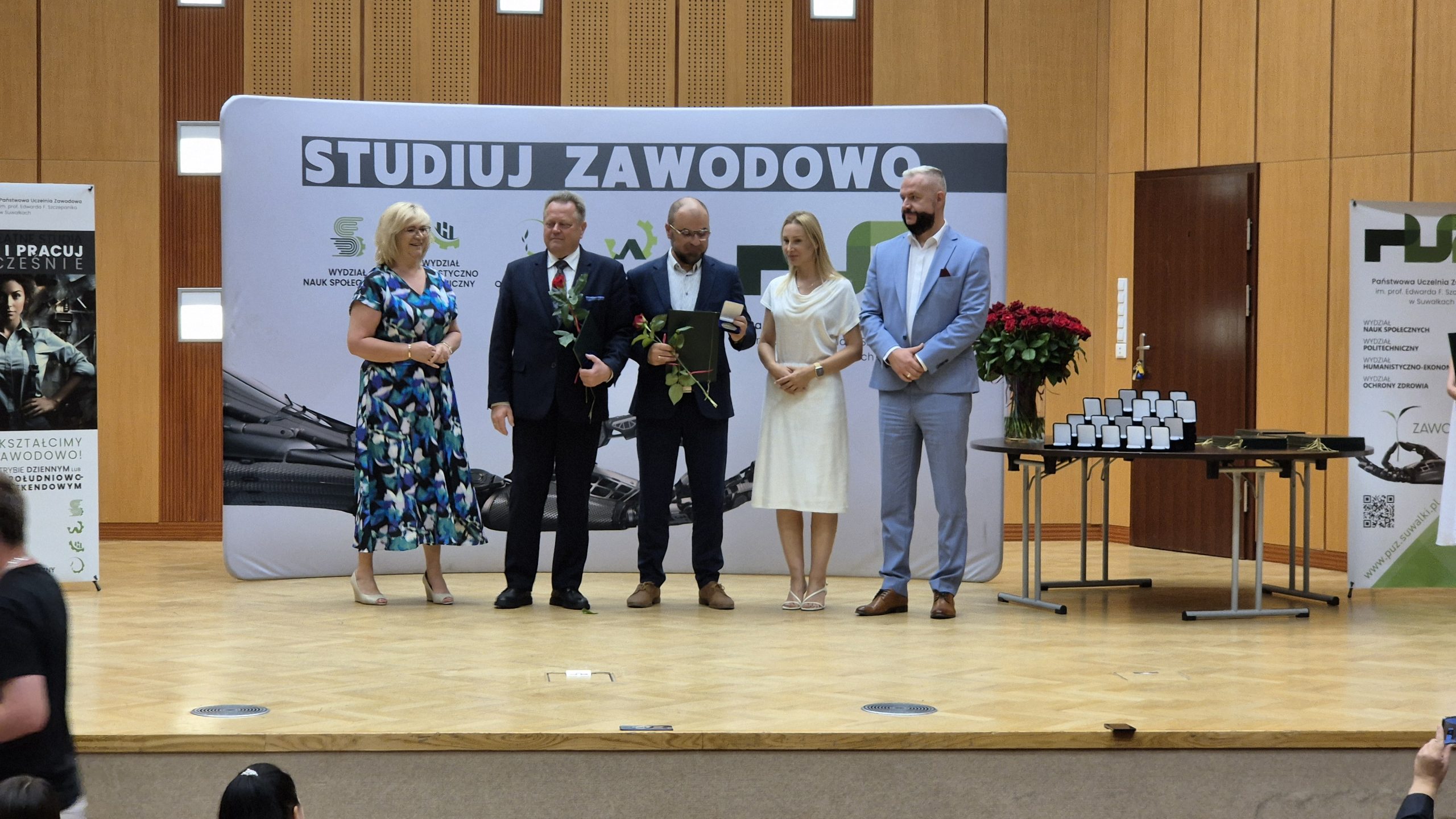Medale dla przyjaciół suwalskiej uczelni 10 20260624 113837 scaled