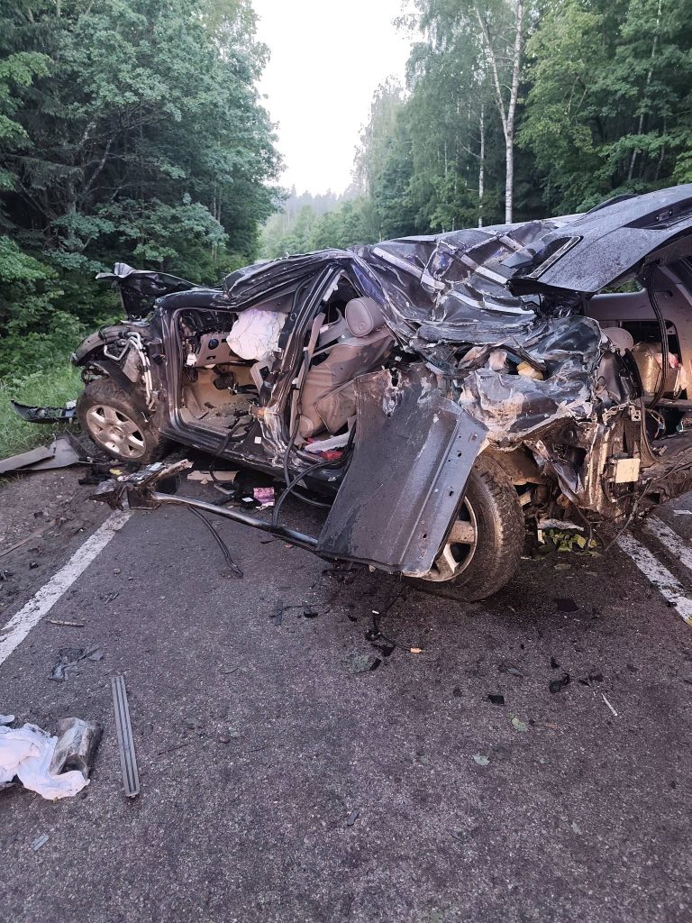 Stracił panowanie nad samochodem 6 721758637 1607364288057923 3266457198692017641 n