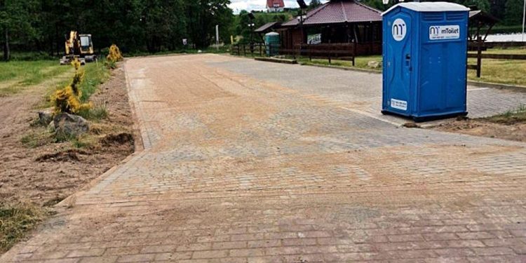 Kolejne miejsca postojowe w Bakalarzewie 3