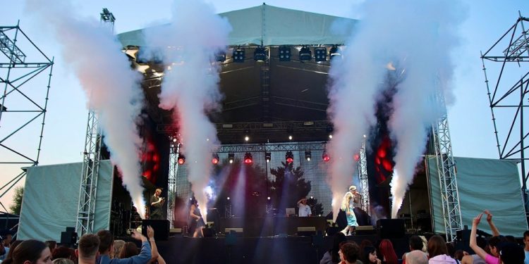 Startuje Mazurskie Lato Muzyczne w Ełku. Kto wystąpi? 1 Koncert Kodiego w Ełku, zdj. UM w Ełku