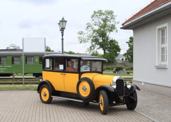 a1 1