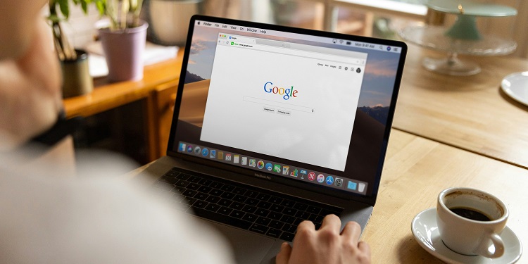 Zarządzanie reputacją w sieci. Jak opinie w Google wpływają na wizerunek pracodawcy 1 firmbee com 31OdWLEQ 78 unsplash