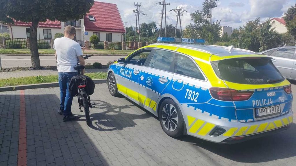 Bezpieczna mikromobilność. Na celowniku rowerzyści i użytkownicy hulajnóg 1 hulaj crop