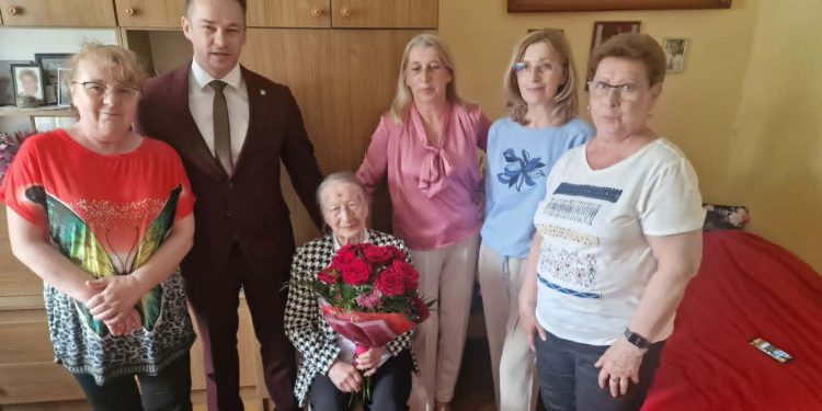 Setne urodziny obchodzi dziś Marianna Selwent 1 urodz