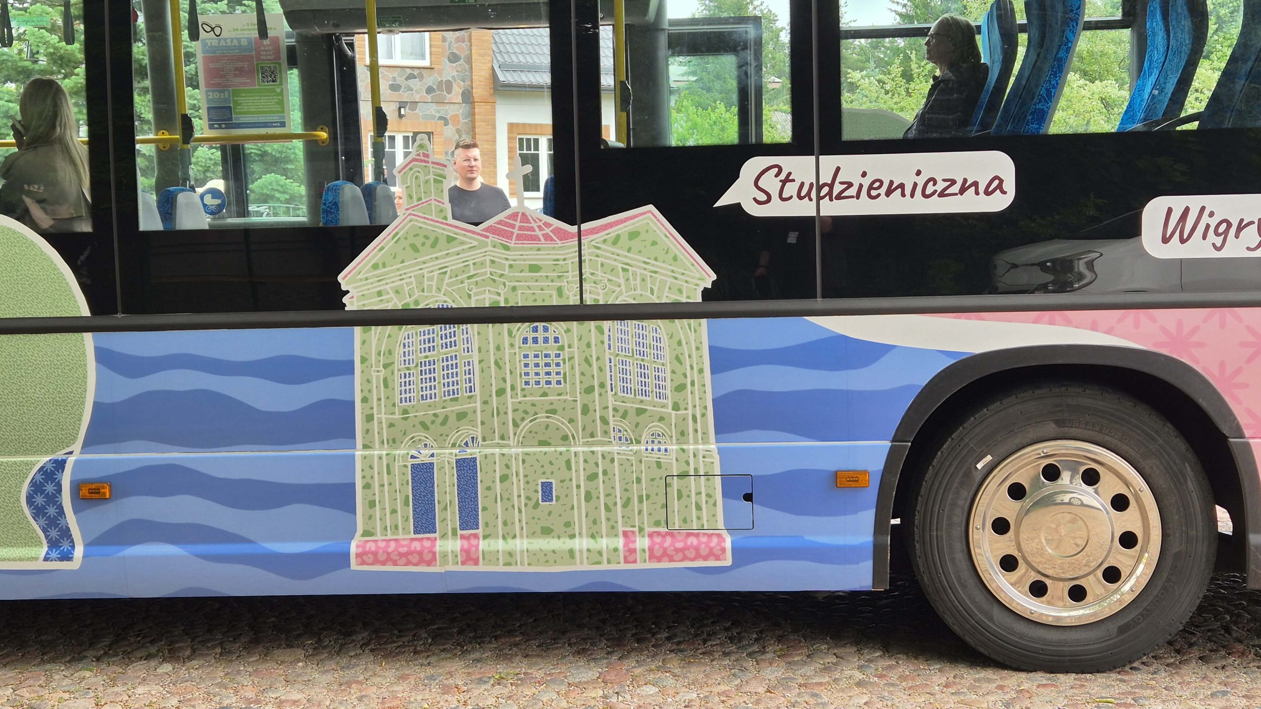 Ruszyły przejazdy promocyjne Turystycznej Ósemki 9 0d8fa6c0 9421 4513 b610 7f3d45a60499 scaled