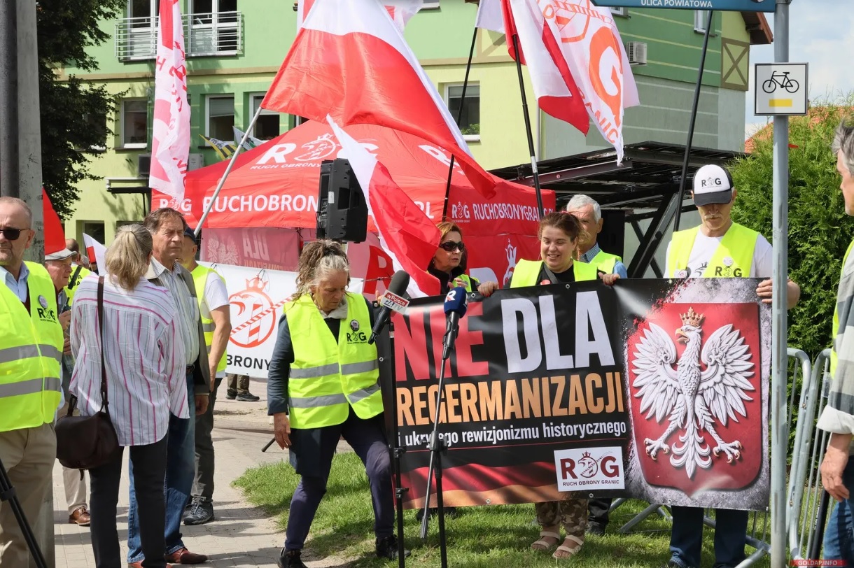 Dwie manifestacje w Gołdapi 2 1 5