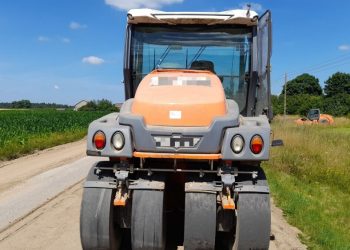 Pijany za kierownicą walca. Doszło do kolizji 2 KMP Suwałki