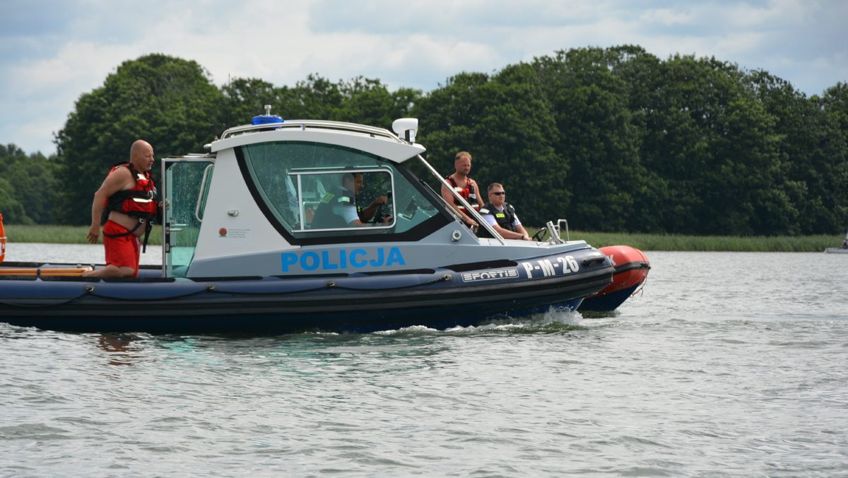 Podlascy policjanci szkolili się na jeziorze Wigry 15 118 294431 e1785484981376