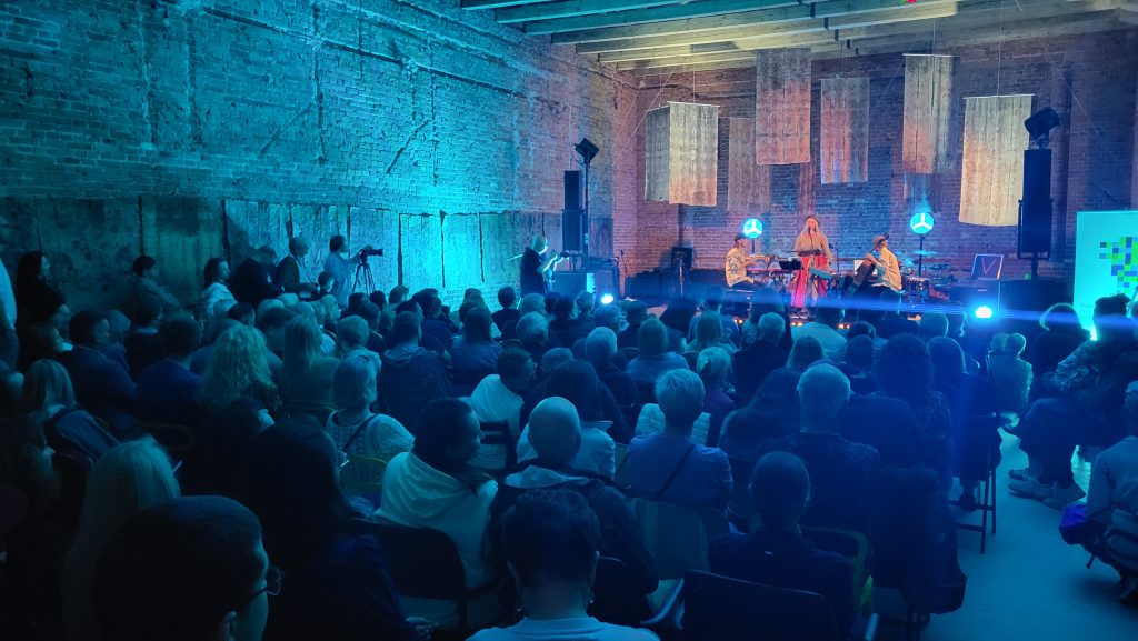 Wypełnili byłe kino po brzegi 7 20260724 204632