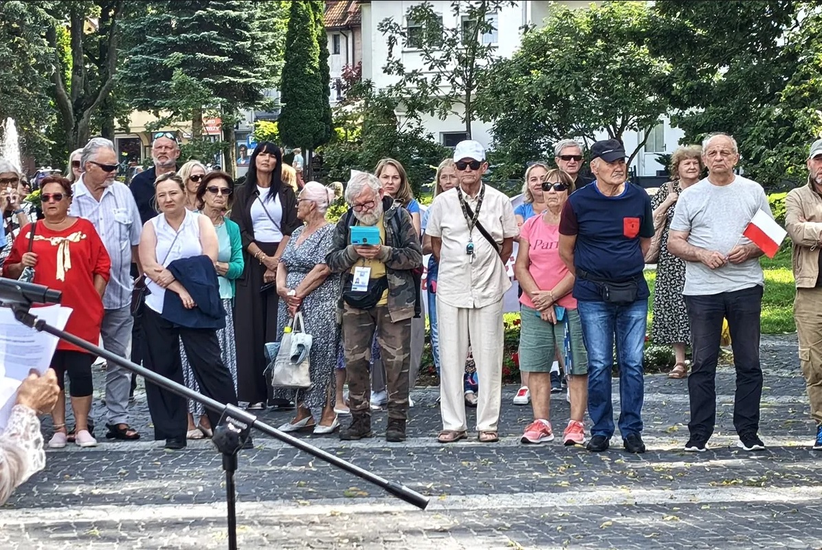 Dwie manifestacje w Gołdapi 6 5 3