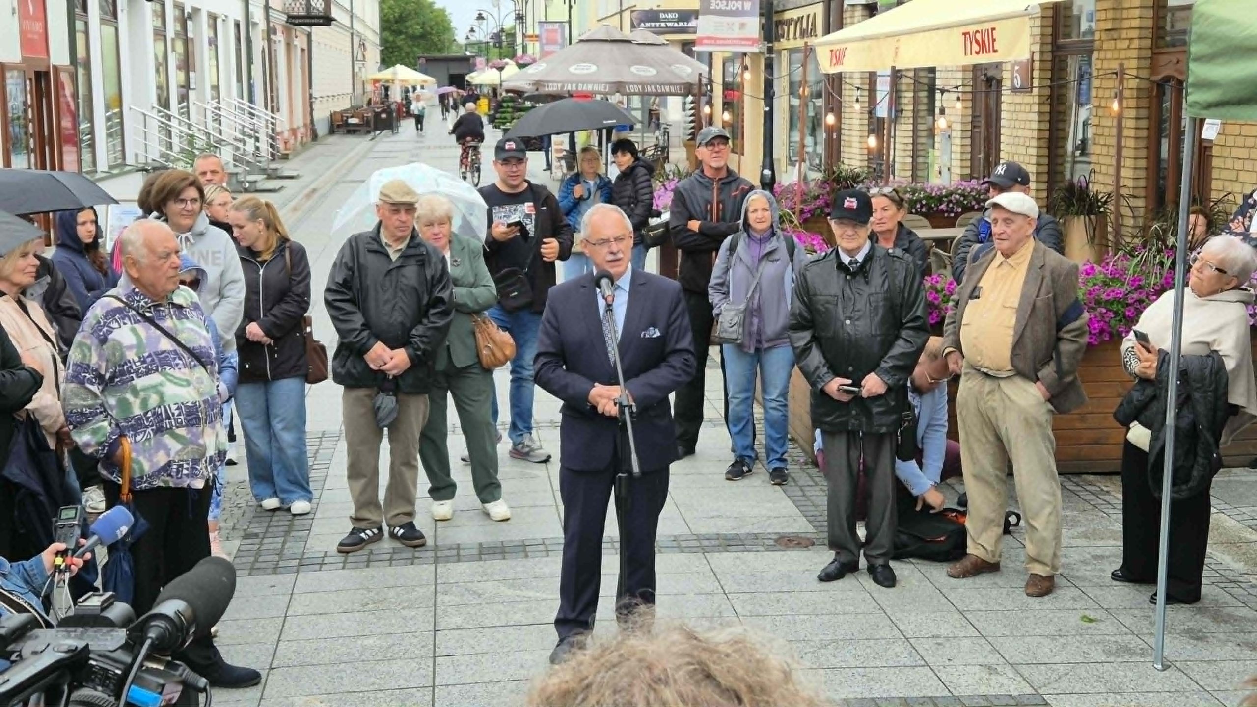 Tablica w Alei Gwiazd Bluesa odsłonięta. Ruszył Suwałki Blues Festival 2 5eb23db5 08dd 44dc 9a2d fdc896613f7a scaled