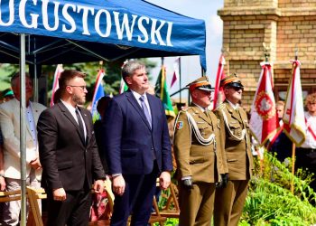 Augustów uczcił Święto 1 Pułku Ułanów Krechowieckich 4 źródło: Powiat Augustowski
