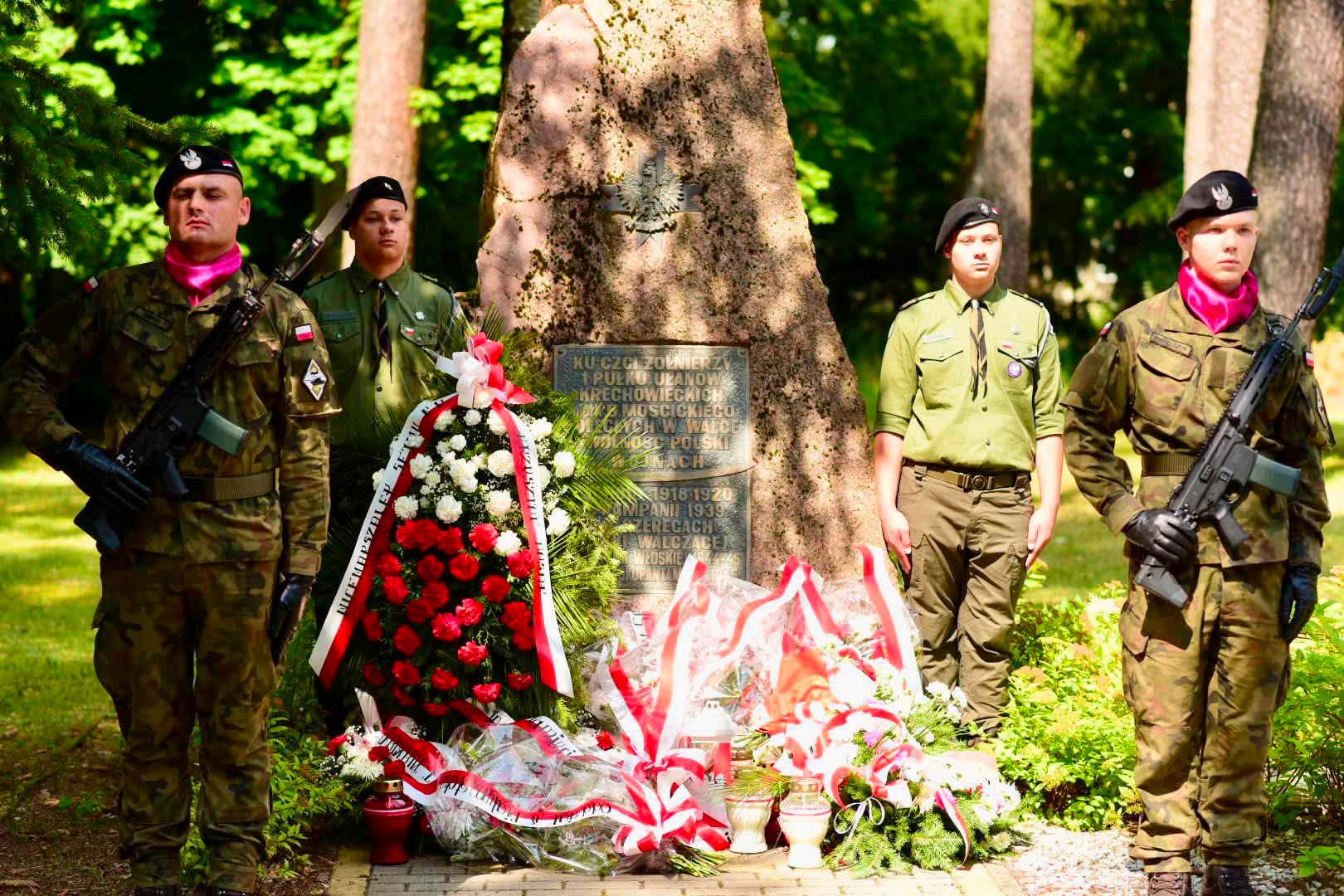 Augustów uczcił Święto 1 Pułku Ułanów Krechowieckich 5 751578493 1759256291935072 86218335710554096 n