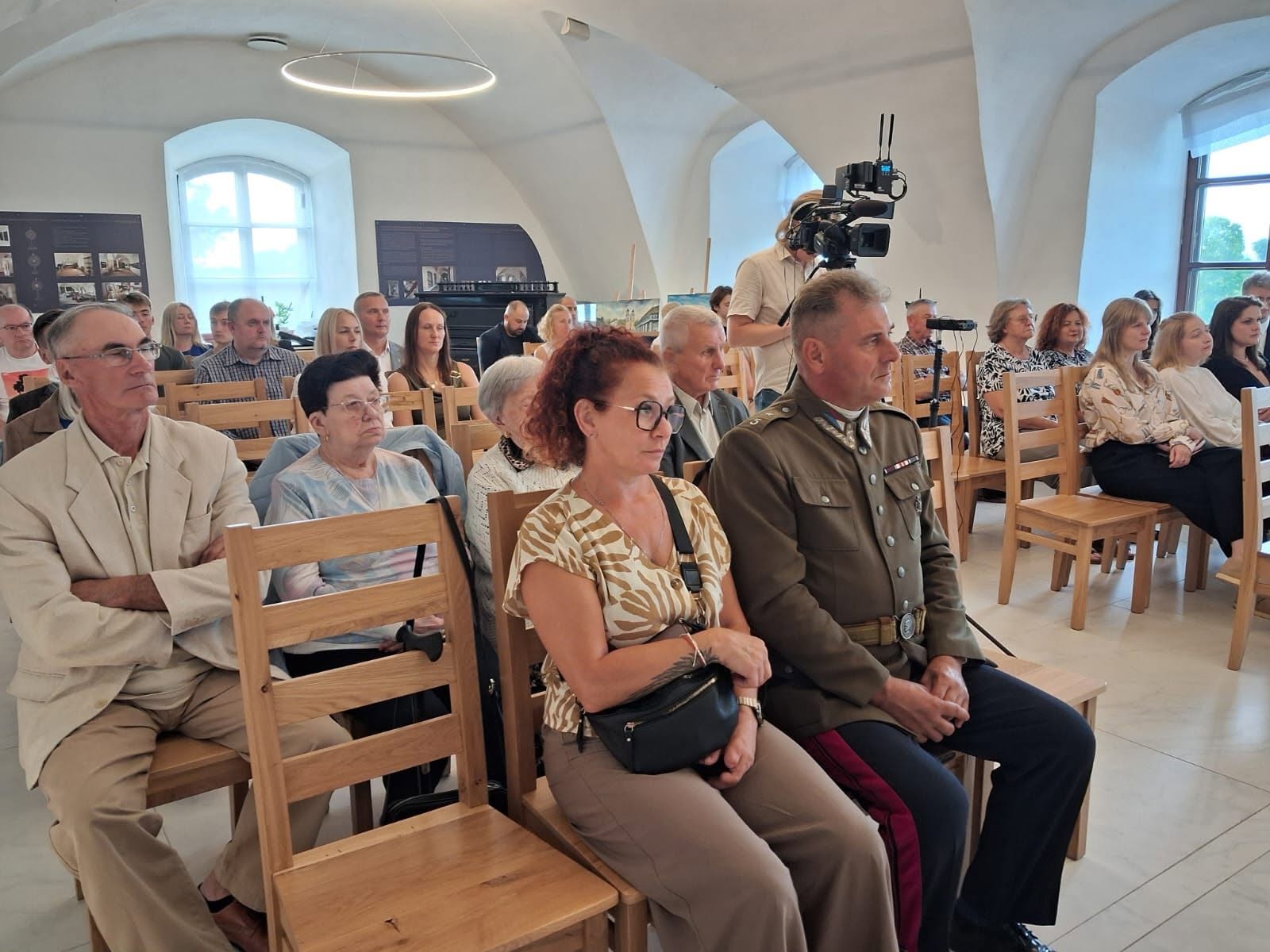 Wspominali bohaterów z czerwca 1976 4 758481061 1024175120366946 5694123860352775268 n