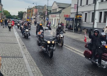 Zobacz paradę motocykli na SBF 2 Messenger creation 6BC4C0A9 26FE 4AFB AB1E 7DEC35444DC2