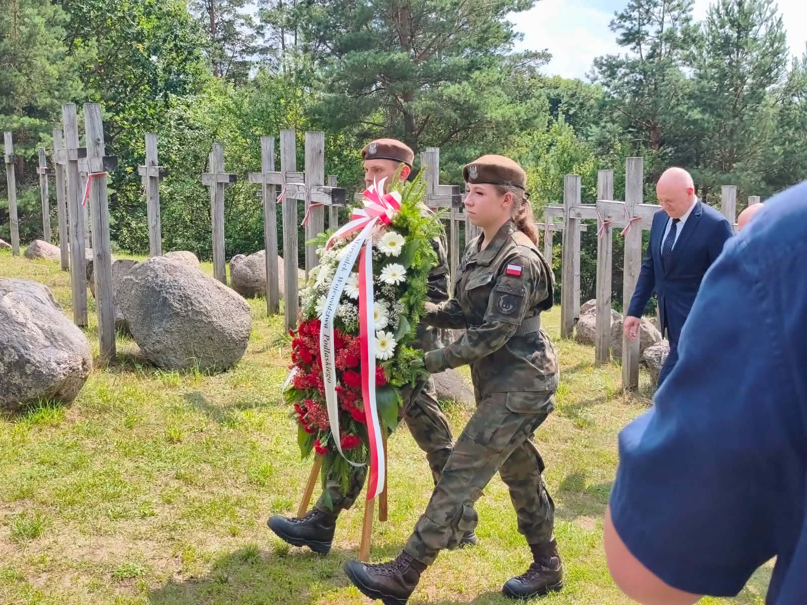 Tłumnie na obchodach 81. rocznicy Obławy Augustowskiej 62 Messenger creation 7B39D466 B554 42E2 8DCB B4E4F22CDEBB